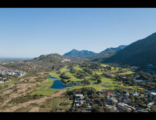 4 BEDROOM HOUSE FOR SALE IN CLOVELLY